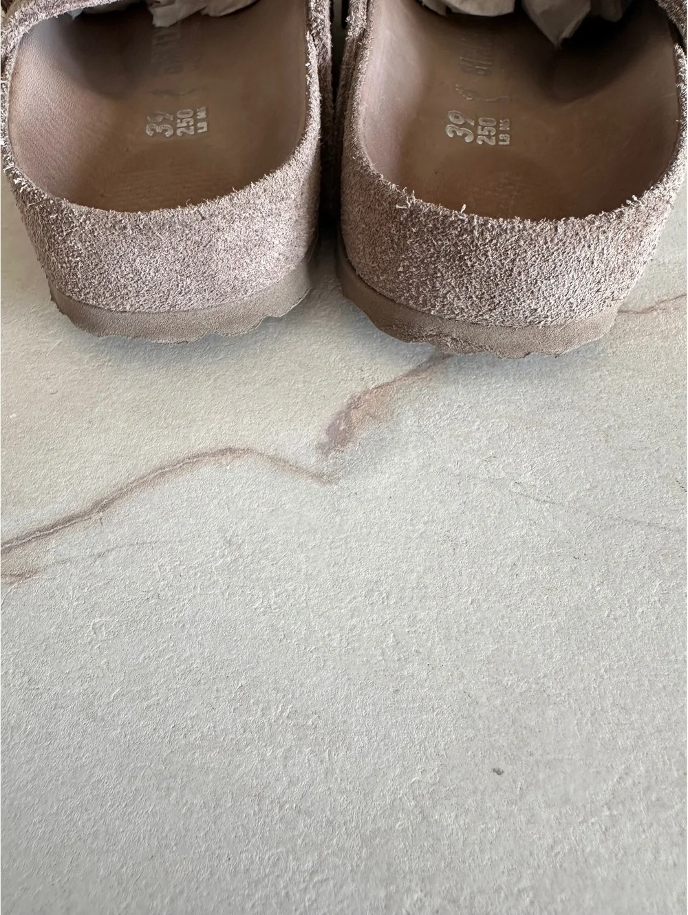 Birkenstock Kyoto Suede Leather Sandals in Gray Taupe Women’s size 39 8-8.5